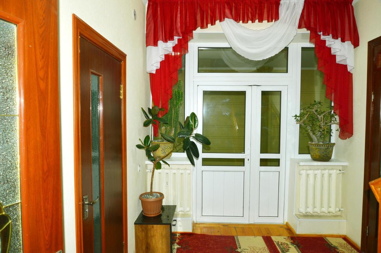 Astoria B&B Osh Exterior photo